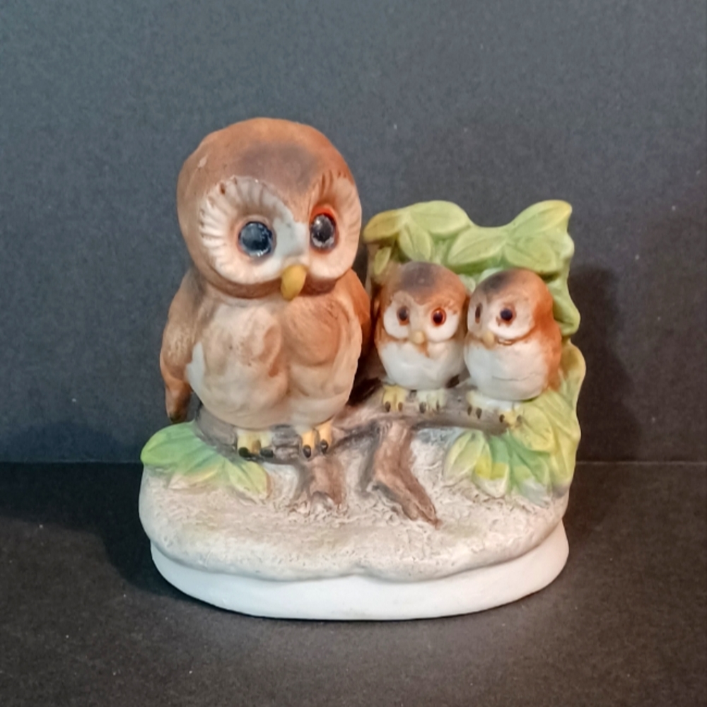 Vintage Homco Porcelain Owl Mom and Babies Family Bisque Porcelain Figur…